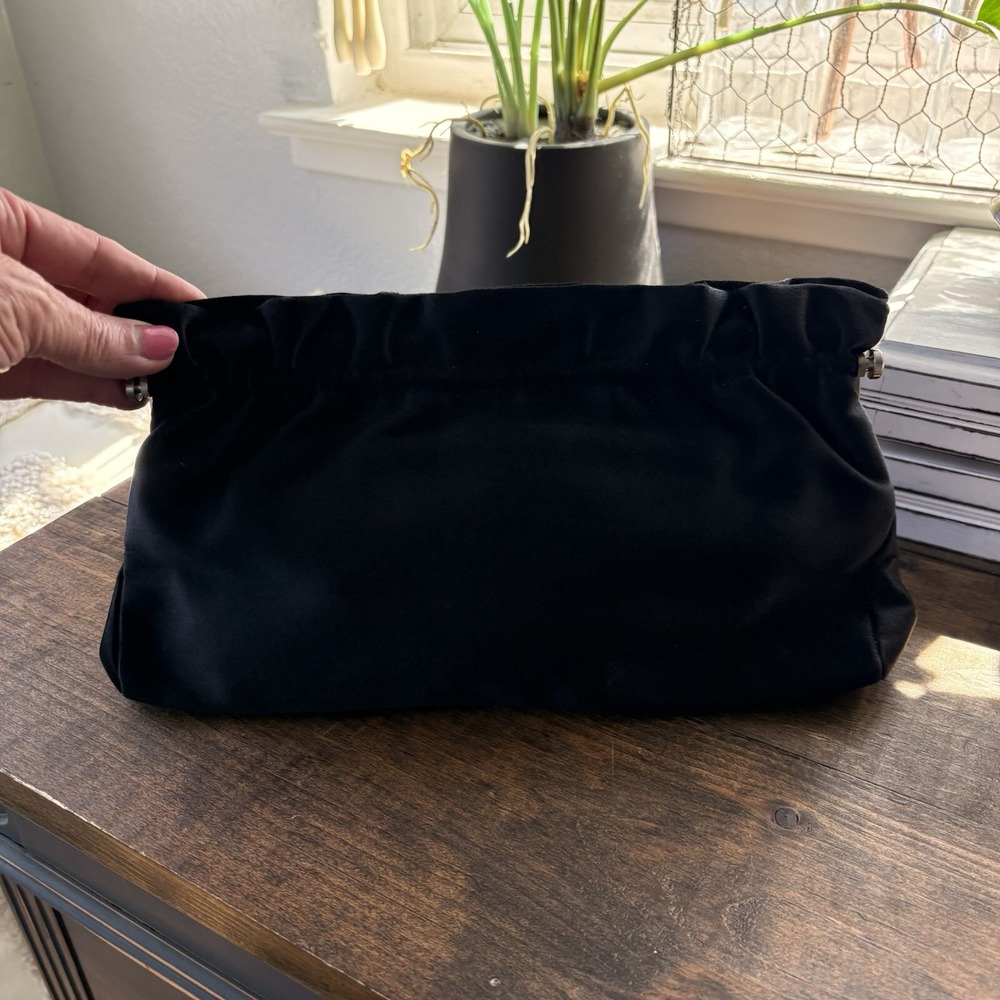 VINTAGE STYLE ANN TAYLOR BLACK GENUINE LEATHER FRAMED HANDBAG PURSE CLUTCH